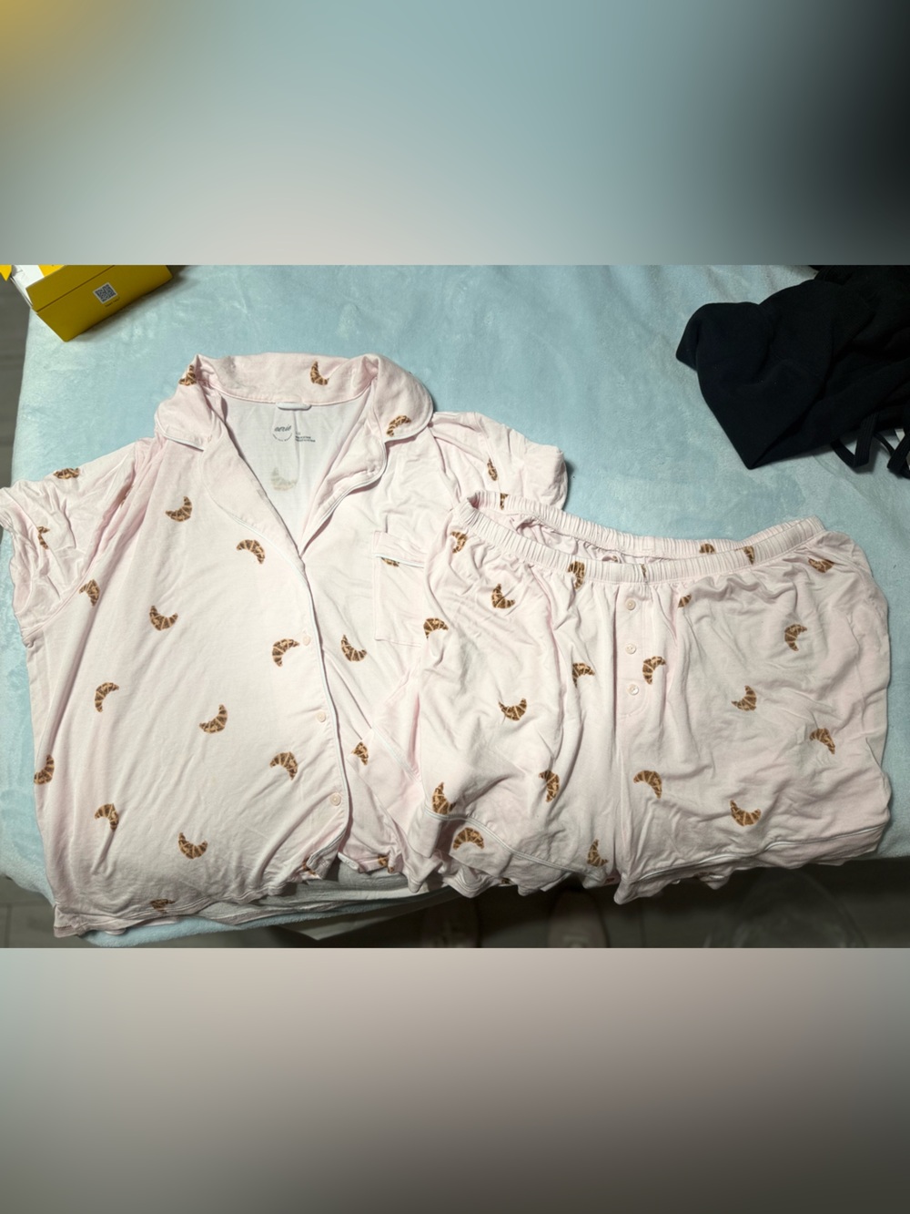aerie Pink Croissant-Print Short Pajama Set - Picture 6 of 7